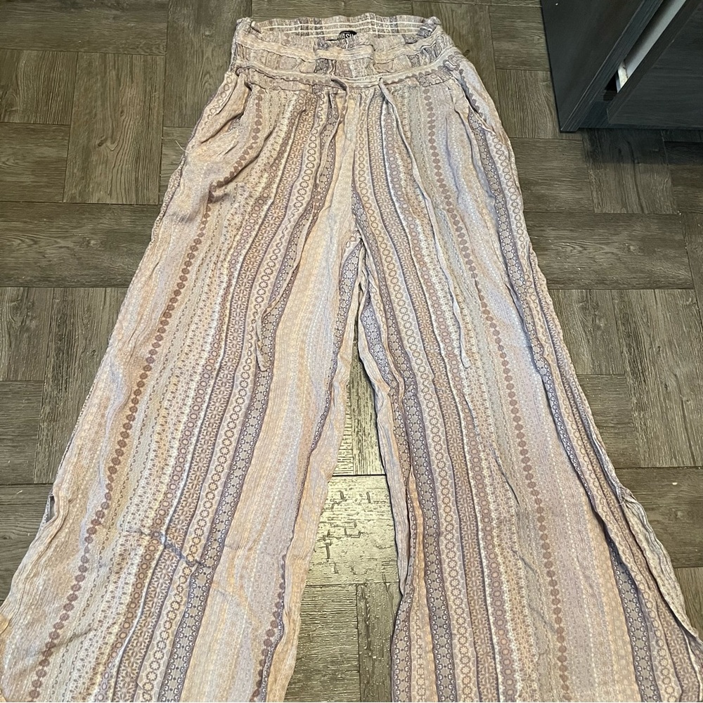 Flowy pants